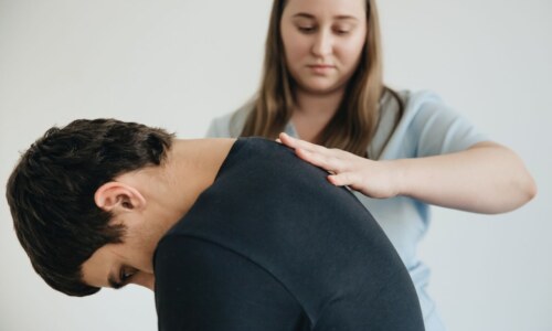 How to Protect Your Spine While Staying Fit After 40